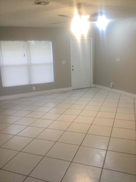 6129 Moonbeam Dr 2 Beds Apartment for Rent