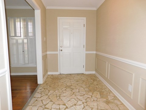6135 Haddington Drive 3 Beds Apartment for Rent