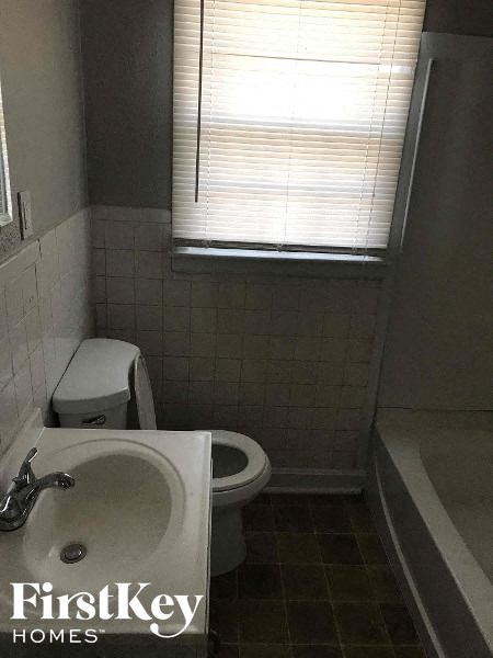 6217 E 95th Terr 3 Beds House for Rent - Photo Gallery 5