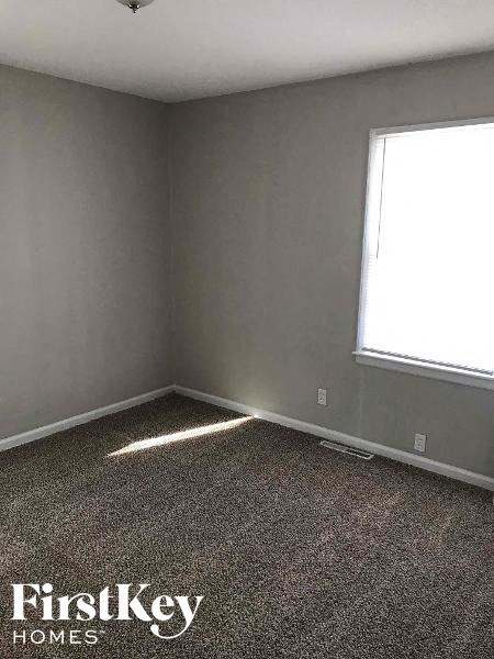 6217 E 95th Terr 3 Beds House for Rent - Photo Gallery 8