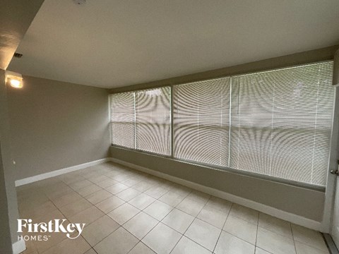 6301 Liberty Street 3 Beds Apartment for Rent