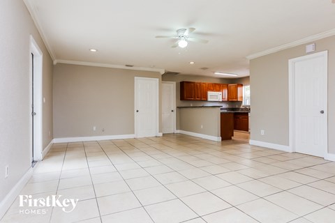 6321 SW 17 Street 3 Beds Apartment for Rent
