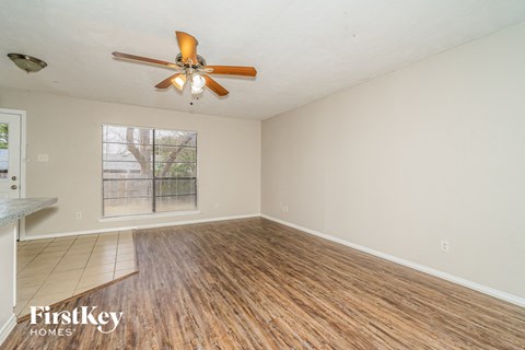 6403 Redwood Ln 3 Beds Apartment for Rent
