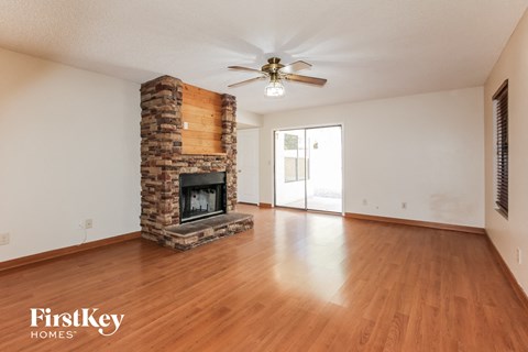 6410 West Townley Avenue 3 Beds Apartment for Rent