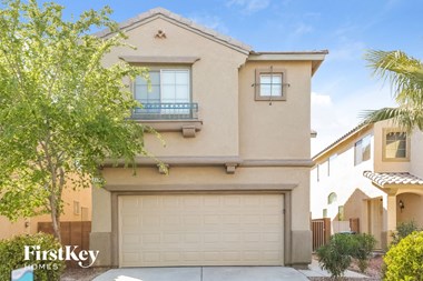 6415 Hamilton Grove Ave 3 Beds Apartment for Rent