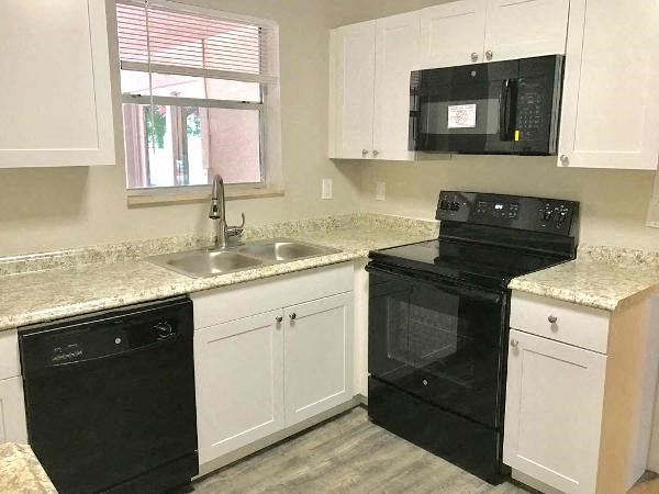 6451 SW 2 St Studio House for Rent - Photo Gallery 27