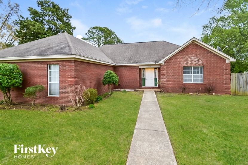 6464 Evergreen Dr 3 Beds House for Rent - Photo Gallery 1