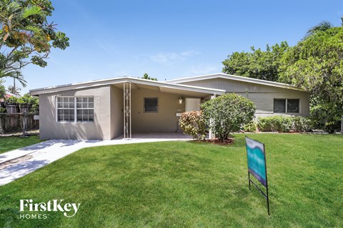 6487 SW 26 St 3 Beds Apartment for Rent