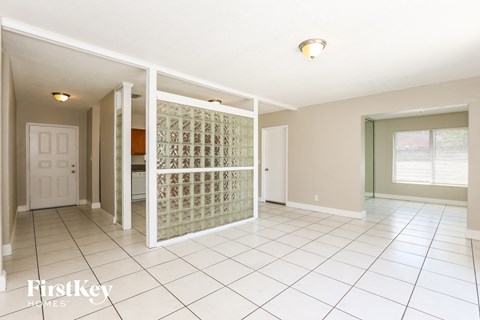 6487 SW 26 St 3 Beds Apartment for Rent