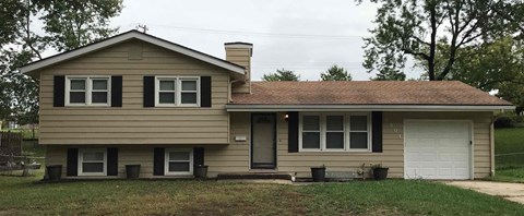 6501 N Indiana Ave 4 Beds Apartment for Rent
