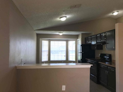 6524 Viewpoint Court 3 Beds Apartment for Rent