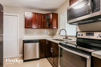 6571 Thomas St 3 Beds House for Rent - Photo Gallery 6