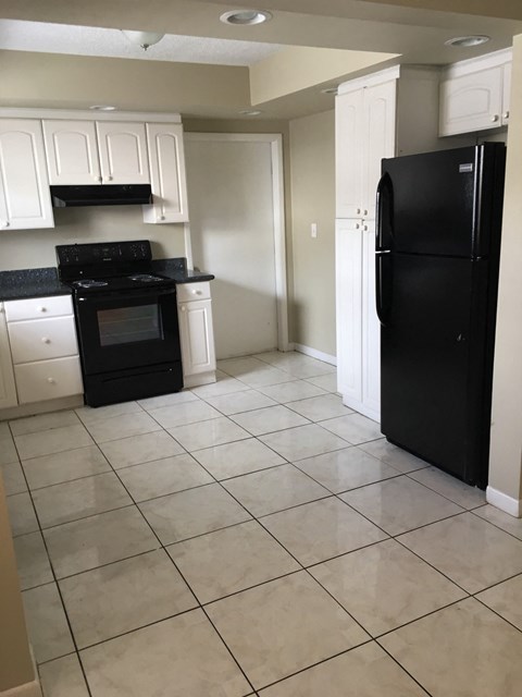 6650 Allen St 3 Beds Apartment for Rent