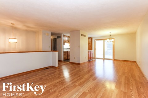 6702 Revere Ln 3 Beds Apartment for Rent