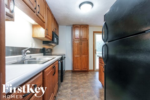 6702 Revere Ln 3 Beds Apartment for Rent
