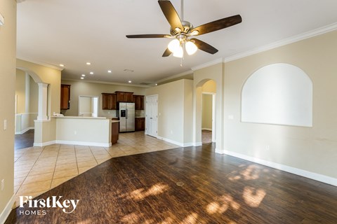 6708 Highlands Creek Loop 4 Beds Apartment for Rent