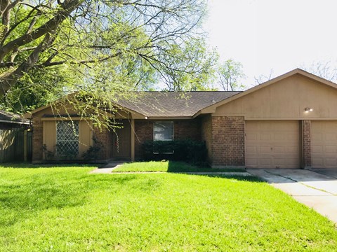 6719 Indian Falls Drive 4 Beds Apartment for Rent