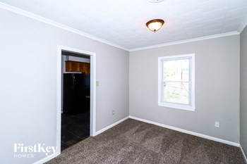 6760 Arnette Place 4 Beds House for Rent - Photo Gallery 5
