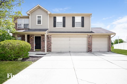6802 North DENTON Court 4 Beds Apartment for Rent