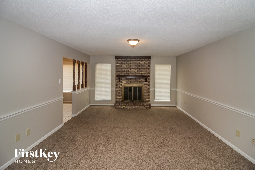 6820 Rockingham Memphis, TN 38141