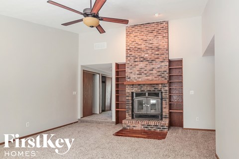 6921 Mapleton Ct 3 Beds Apartment for Rent