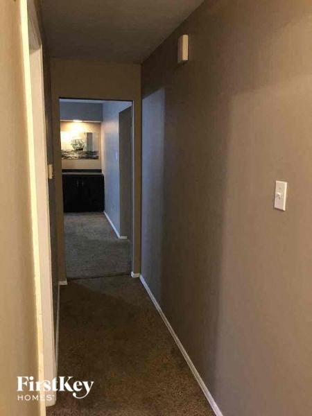 6933 Parc Charlene 3 Beds Apartment for Rent