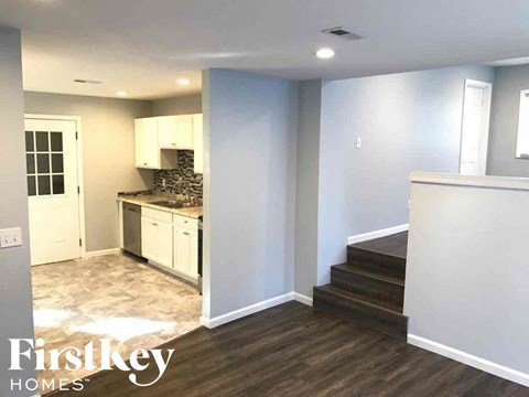 7020 NE 51ST Ter 4 Beds Apartment for Rent