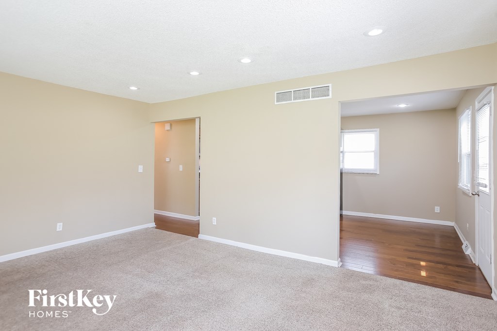 the living room and dining room are spacious and clean