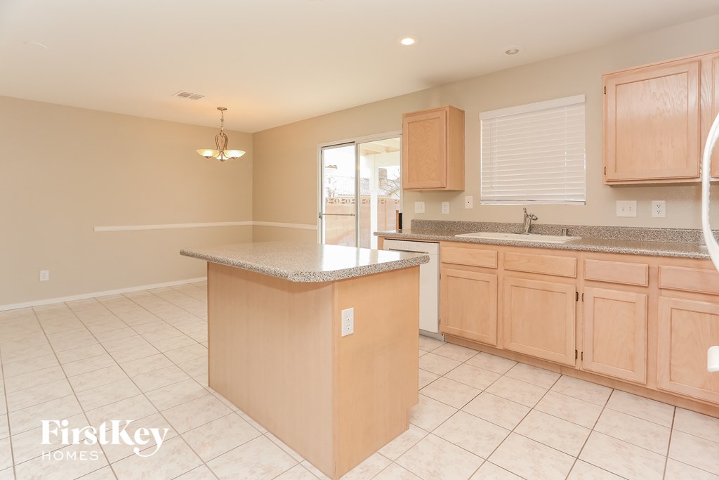 7033 Village Shore Ct Las Vegas, NV 89129