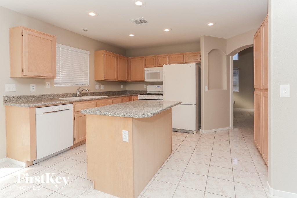 7033 Village Shore Ct Las Vegas, NV 89129