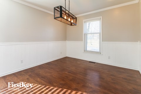 7111 N Holmes St 4 Beds Apartment for Rent