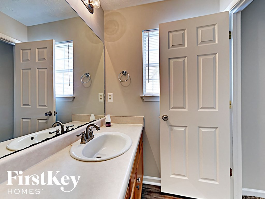 7141 Crystal Creek Pl Studio House for Rent - Photo Gallery 9