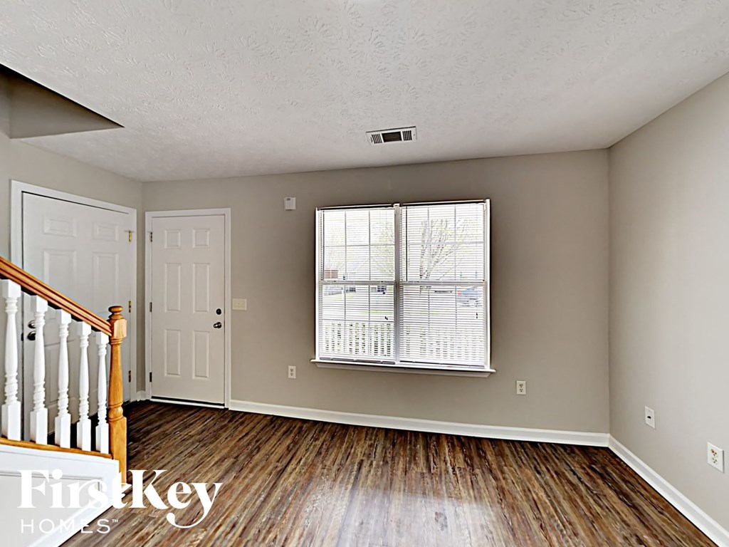 7141 Crystal Creek Pl Studio House for Rent - Photo Gallery 2