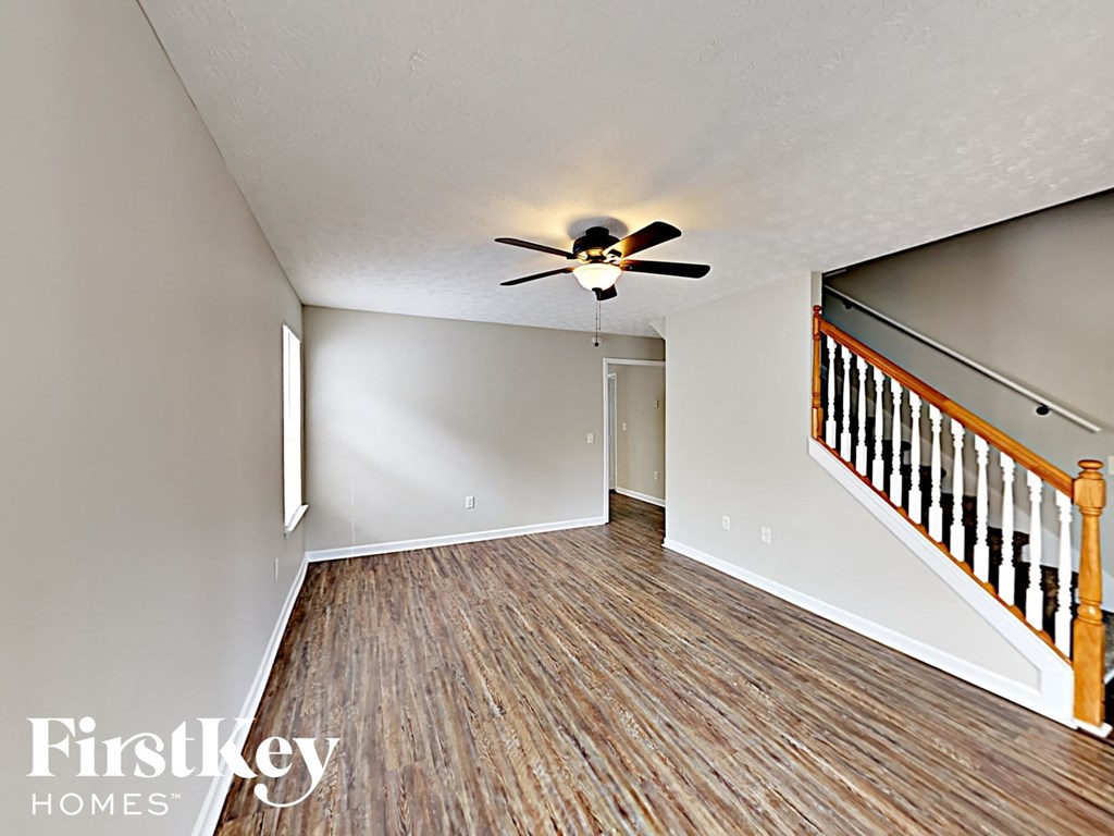 7141 Crystal Creek Pl Studio House for Rent - Photo Gallery 4