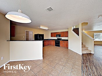 7161 Kickapoo Drive 3 Beds House for Rent - Photo Gallery 5