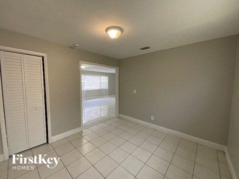 7171 SW 10 Ct 4 Beds Apartment for Rent