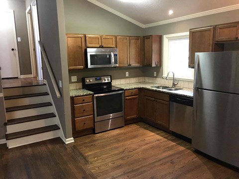 7200 NW 75Th St 3 Beds Apartment for Rent