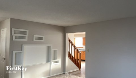 7262 Woodmill Ct 4 Beds Apartment for Rent