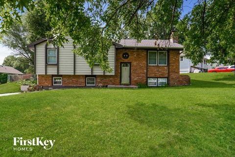 7305 NW 76Th Pl 3 Beds Apartment for Rent