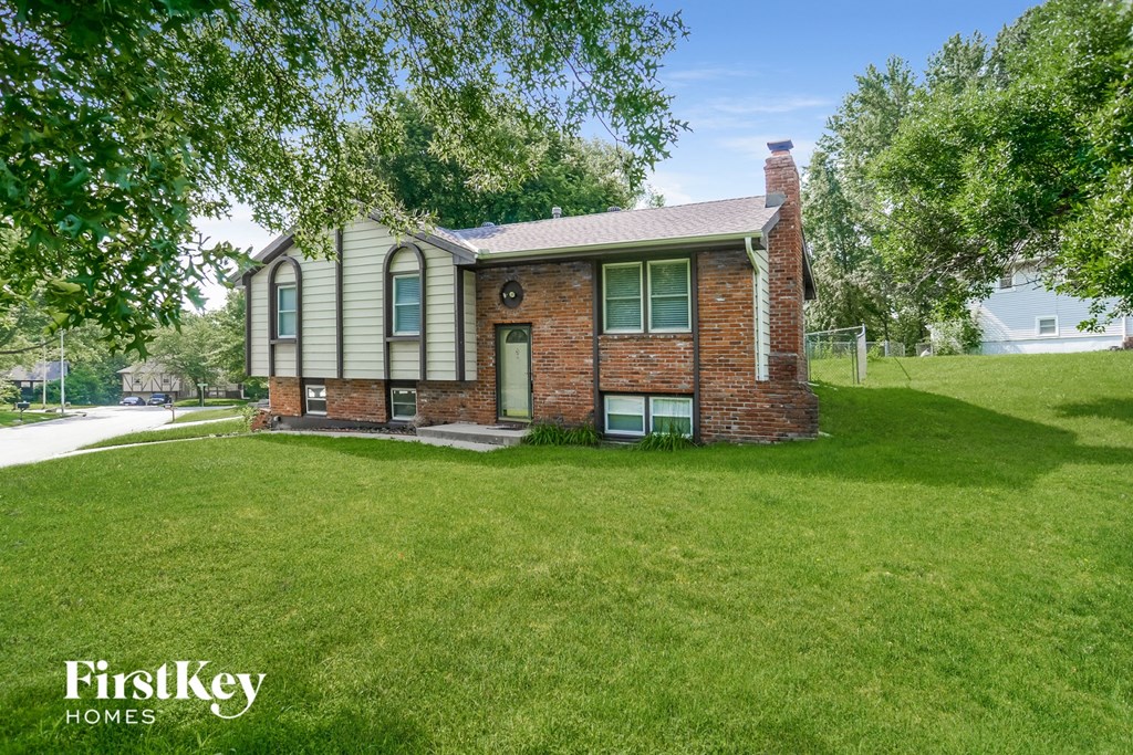 7305 NW 76th Pl 3 Beds House for Rent - Photo Gallery 2