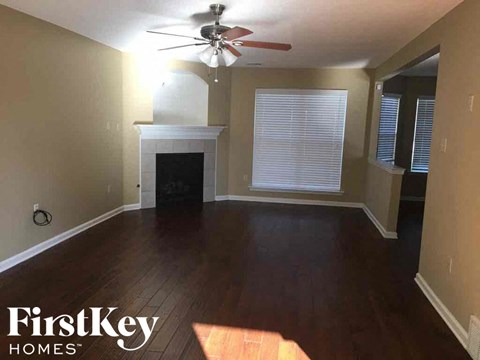 7372 Hunter''s Forest Dr 3 Beds Apartment for Rent