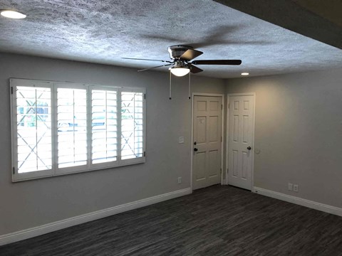 7427 E Mckinley St 3 Beds Apartment for Rent