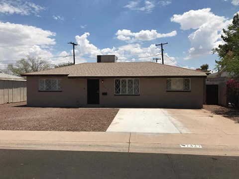 7427 E Mckinley St 3 Beds Apartment for Rent