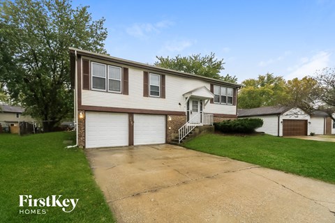7437 W Hickory Creek Drive 4 Beds Apartment for Rent