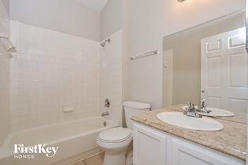7443 Groveoak Drive 3 Beds House for Rent - Photo Gallery 14