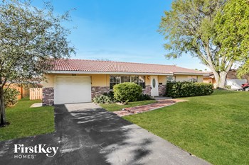 7519 NW 43 Ct 4 Beds House for Rent - Photo Gallery 2