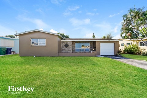 7520 Coral Blvd 3 Beds Apartment for Rent