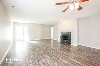 7563 Hollow Reed Ct 3 Beds House for Rent - Photo Gallery 5