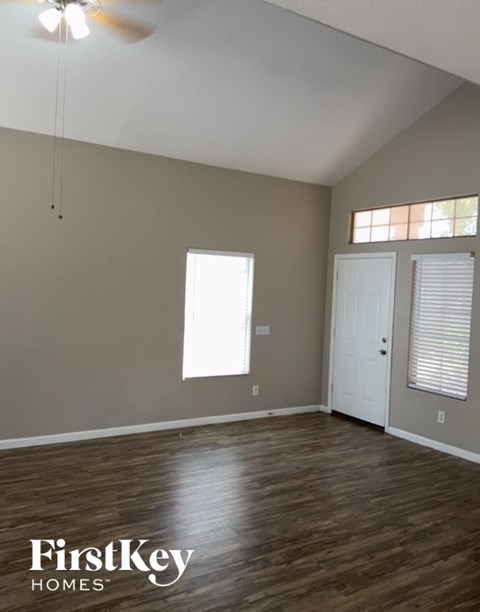7570 W Comet Ave 3 Beds Apartment for Rent
