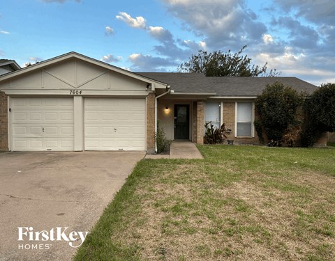 7604 Evergreen Dr 3 Beds Apartment for Rent